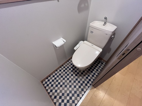 トイレ　※別部屋の写真です