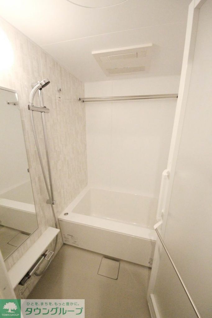 バス・シャワールーム　内見の予約先はタウンハウジング中野店になります★