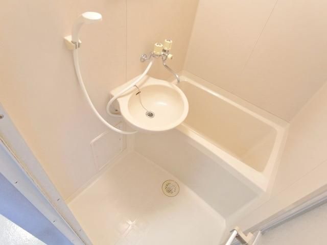 バス・シャワールーム　★お部屋探しは株式会社タウンハウジング東京まで★