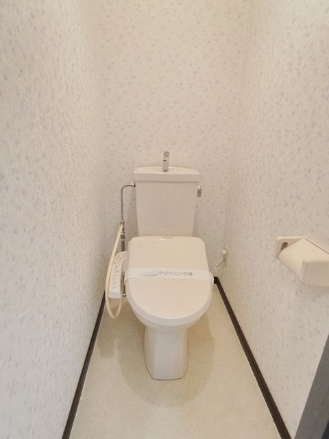 トイレ　★お部屋探しは株式会社タウンハウジング東京まで★