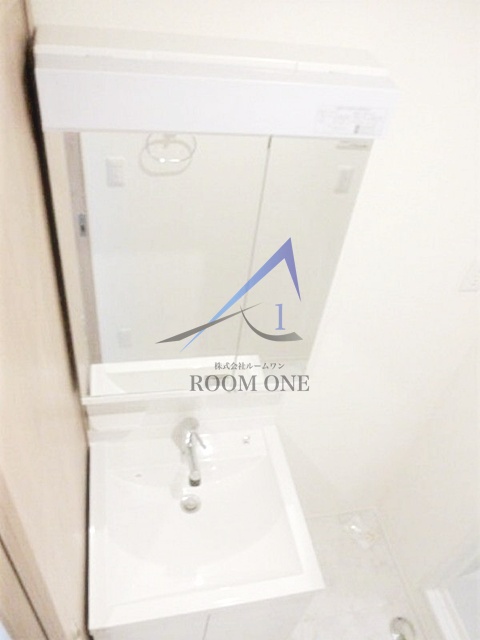 洗面設備　洗面台です。