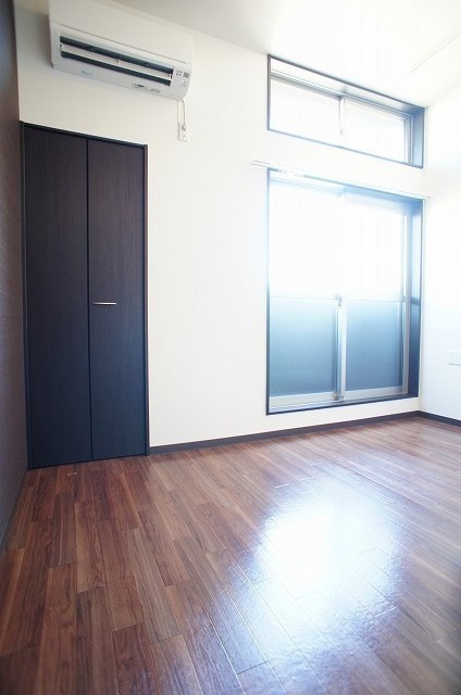 居室・リビング　同型イメージ