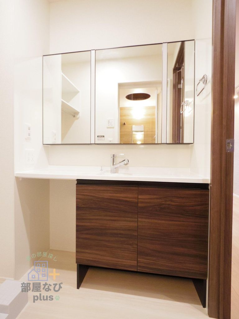 洗面設備　※同仕様写真です