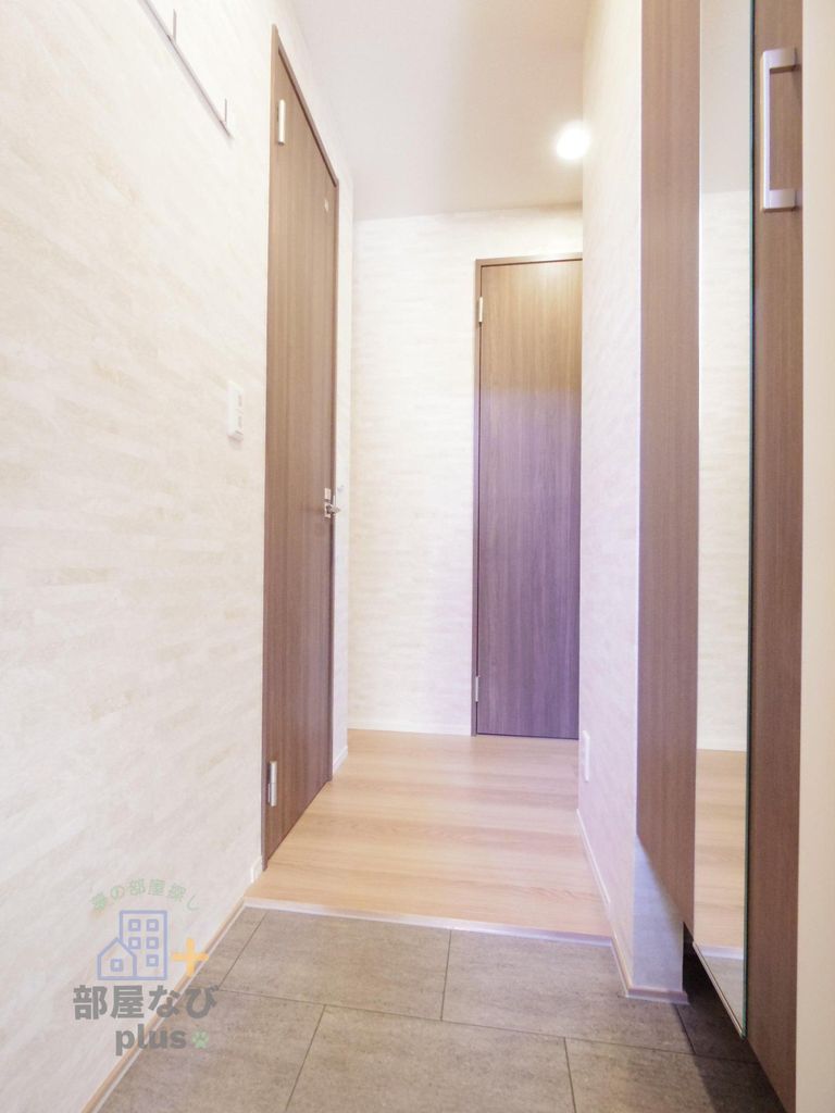 玄関　※同仕様写真です