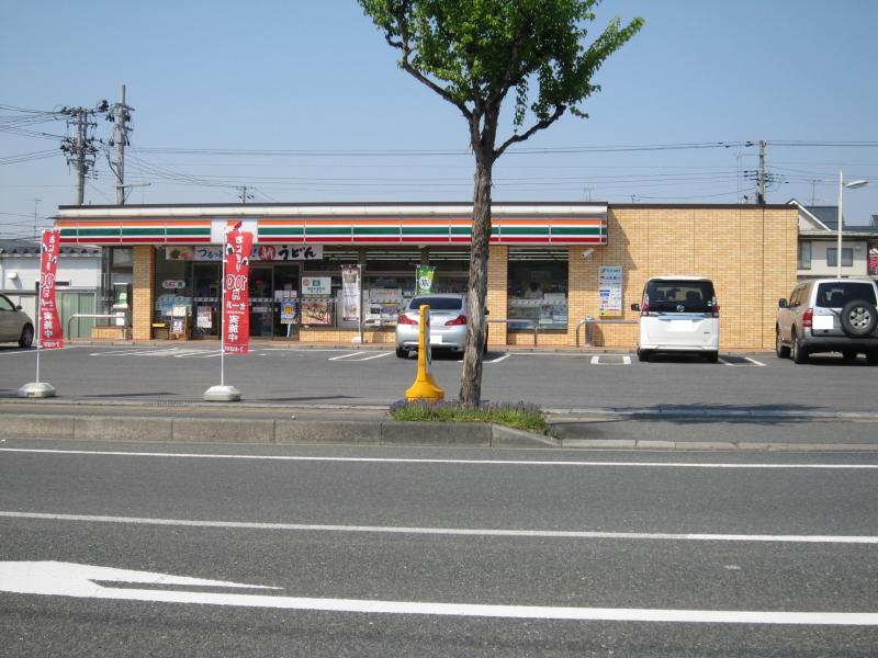 コンビニ　セブンイレブン西田一丁目（コンビニ）まで500m