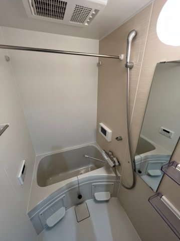 バス・シャワールーム　同シリーズ物件のモデルルームになります※現況優先