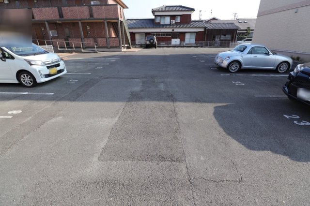 駐車場　駐車場です