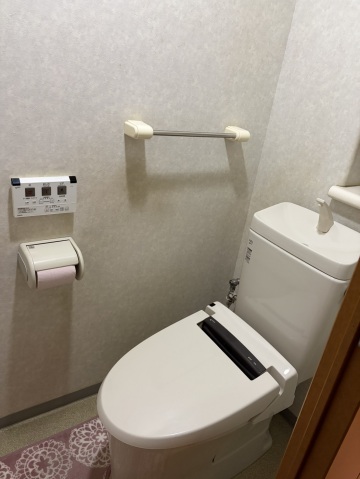 トイレ　トイレ