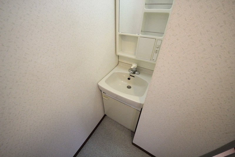 ベルテック武庫川の居間写真