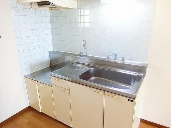 キッチン　２口コンロ設置可！
