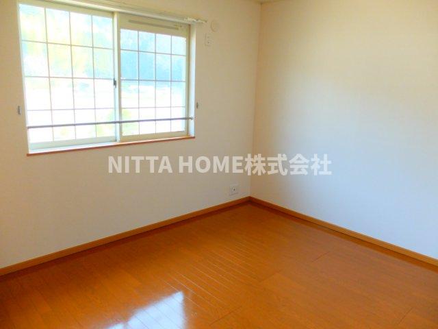 その他部屋・スペース　角部屋のお部屋なので物音も軽減されます◎
