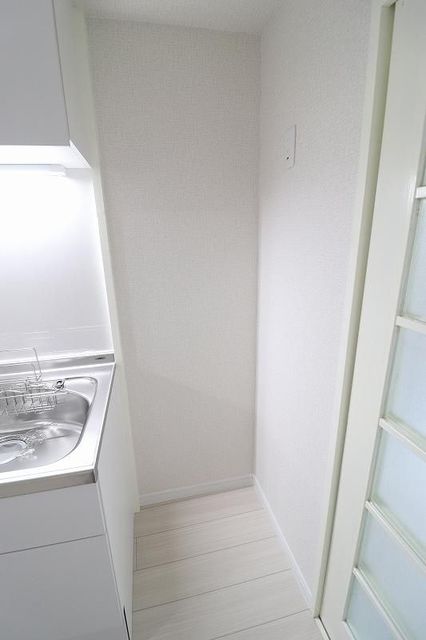 その他設備　冷蔵庫置き場