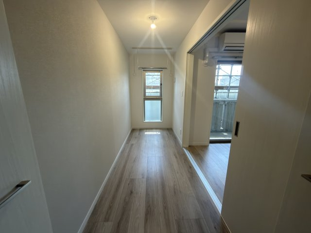 居室・リビング　同建物別部屋 現況優先