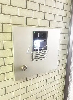 セキュリティ　オートロックです。
