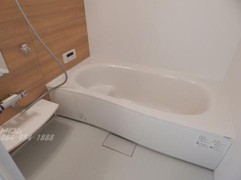 バス・シャワールーム　追焚付広々一坪バス（イメージ）