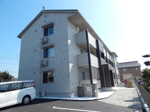 建物外観　外観写真（昼）
