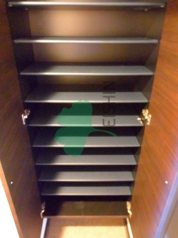 リアンシエルブルー東比恵IIの玄関写真