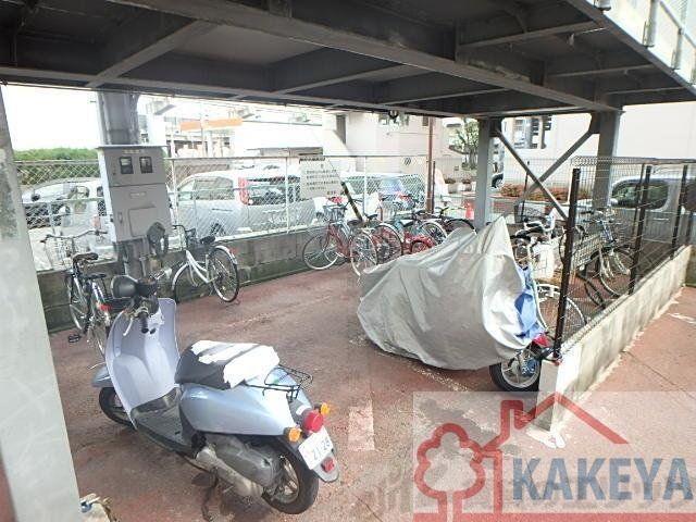 駐車場　共有部分