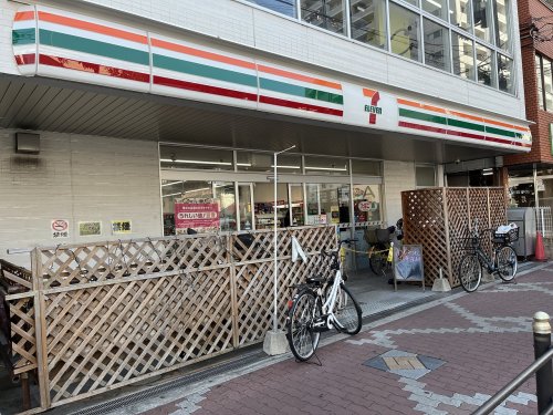 コンビニ　セブン-イレブン　地下鉄あびこ駅西店（コンビニ）まで57m