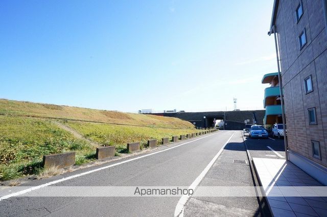 その他　前面道路（その他）まで5m