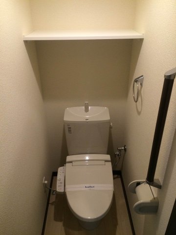その他　温水洗浄便座付き