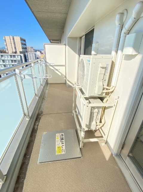 バルコニー　※他号室参考写真
