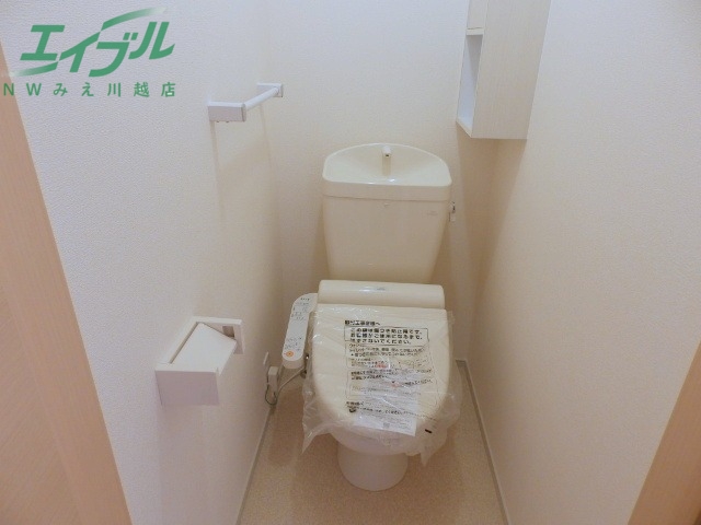 トイレ　同型参考写真