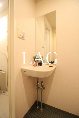 洗面設備　洗面台です。