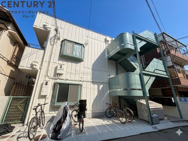 建物外観　モニター付きインターホンで安心♪