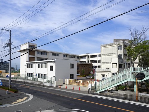 小学校　明石市立人丸小学校（小学校）まで1089m