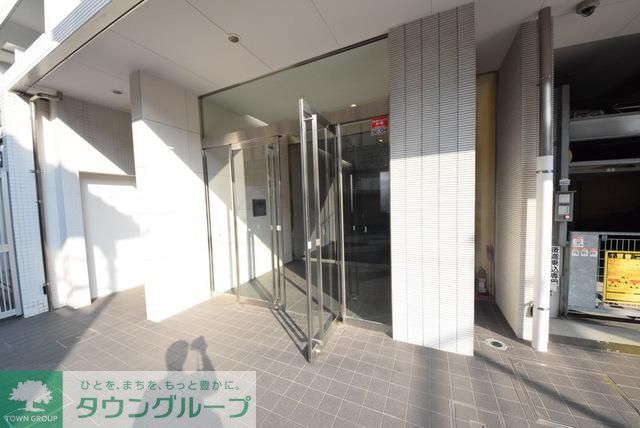 エントランス　エントランス