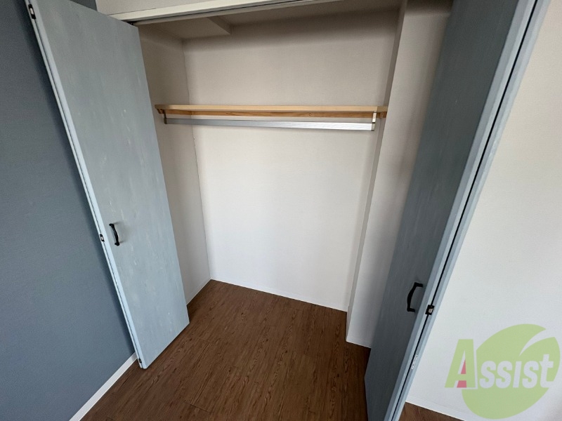 収納　寝室の収納です。部屋がすっきり片付きます。