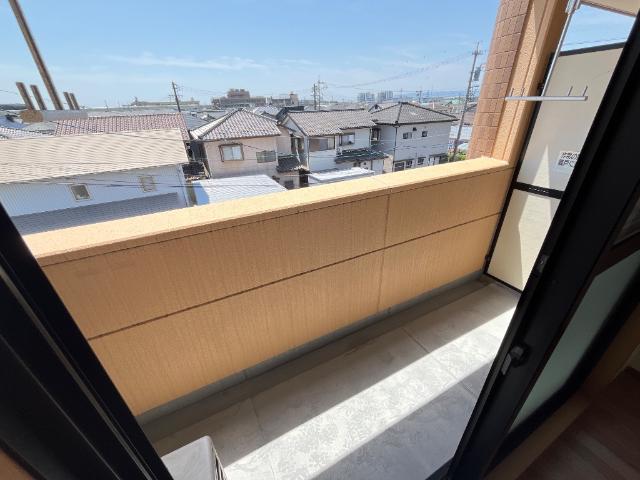 バルコニー　ベランダ