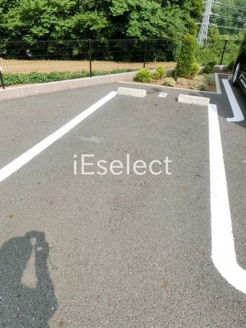 駐車場　敷地内の駐車場です