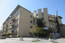 中学校　神戸市立渚中学校（中学校）まで866m