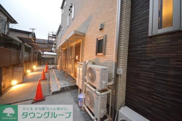 エントランス　★お部屋探しはタウンハウジング高幡不動店まで★