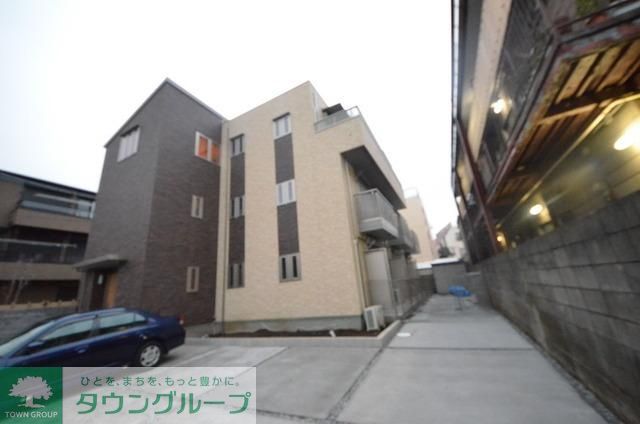 建物外観　★お部屋探しはタウンハウジング高幡不動店まで★