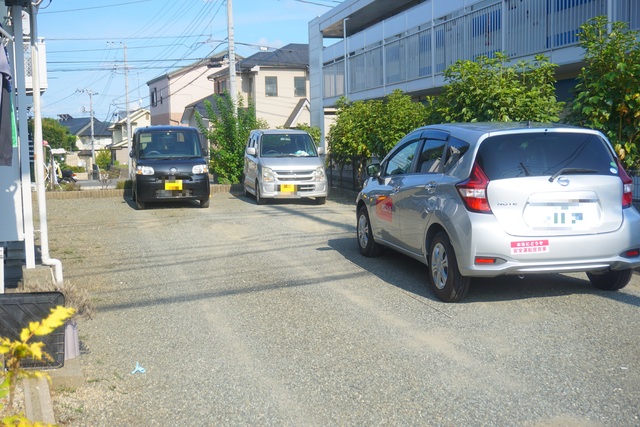 駐車場　駐車場（要空き確認）