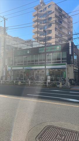 コンビニ　ファミリーマート（コンビニ）まで1196m