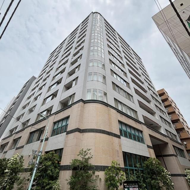 建物外観　落ち着いた雰囲気の外観です