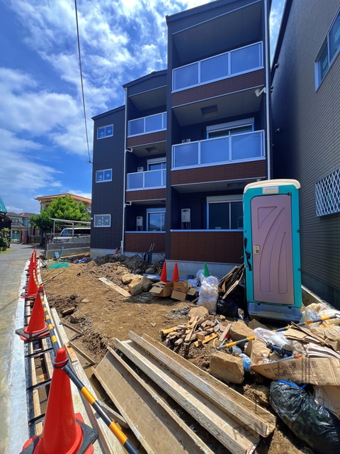 その他共有部分　外観（建設中）