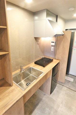 キッチン　参考写真（同物件別部屋）