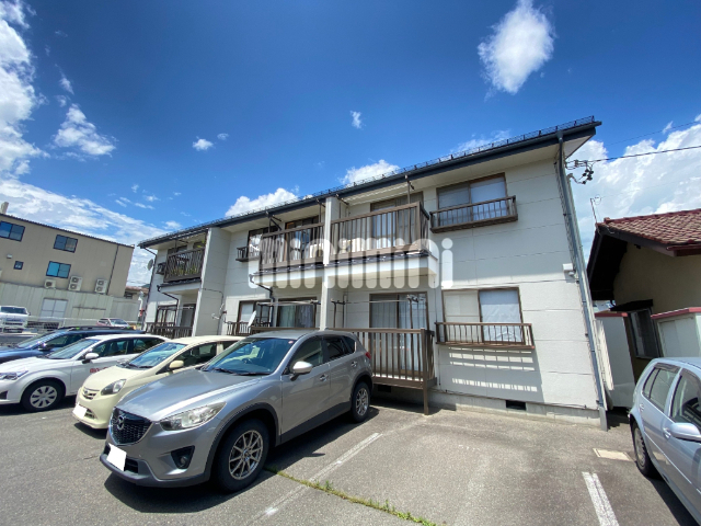 建物外観　南向きで日当たり良好。ファミリーにおすすめです。