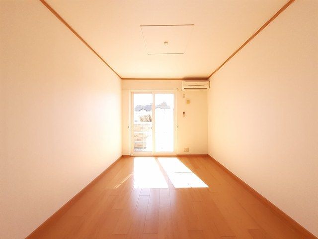 居室・リビング　おしゃれな居間です