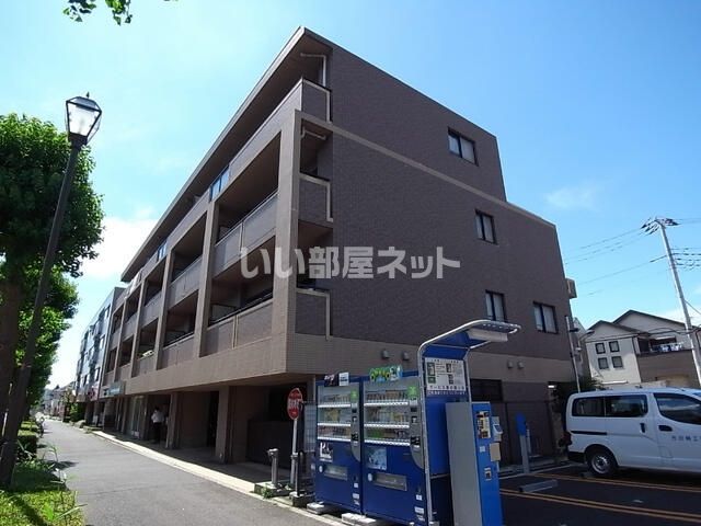 レシェンテ御塚山の外観写真