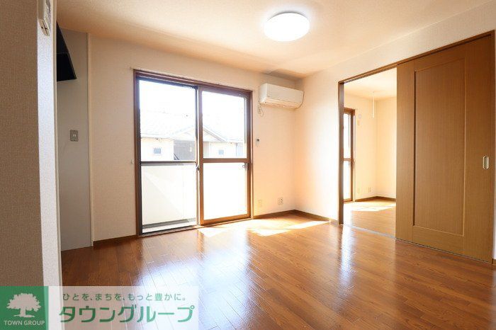 居室・リビング　お問合せはタウンハウジングまで！※現地待合わせ相談可能