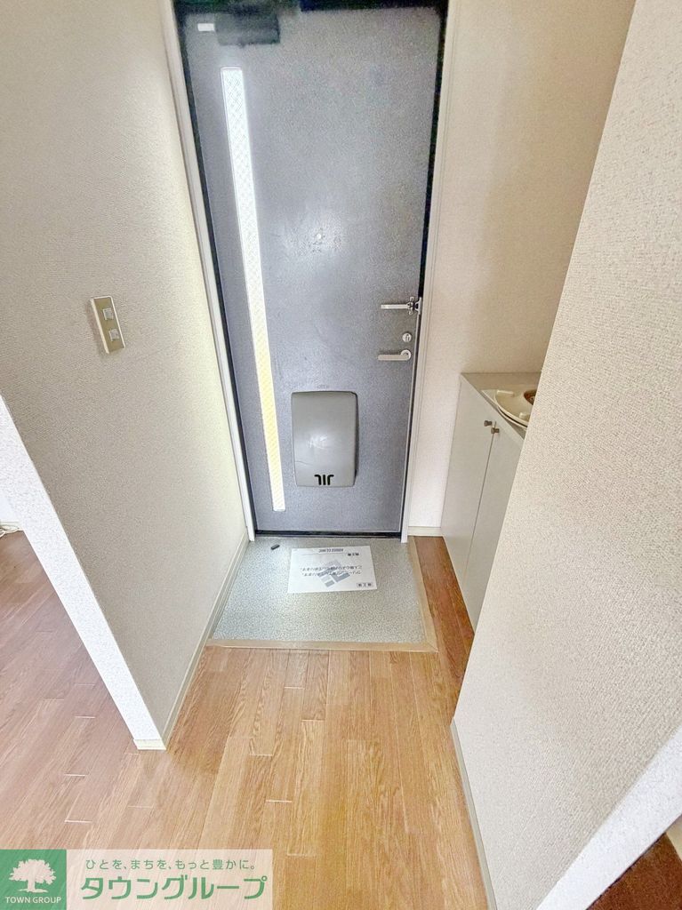 玄関　別部屋参考写真です
