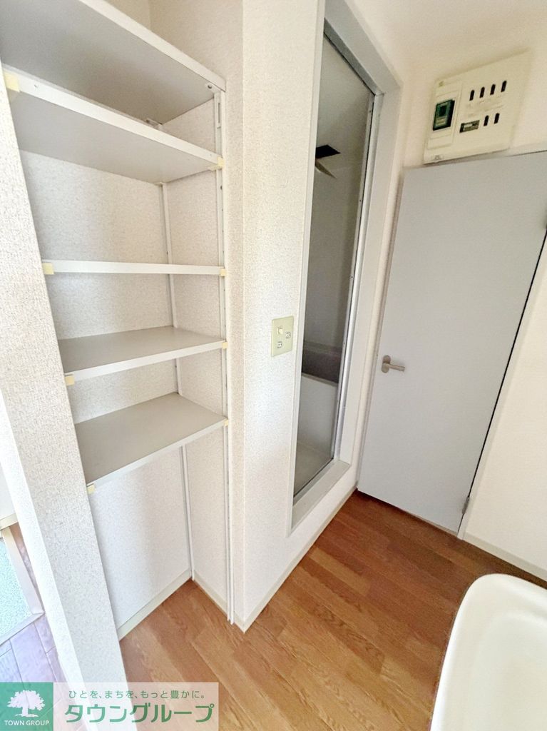 収納　収納　＊別部屋参考写真です