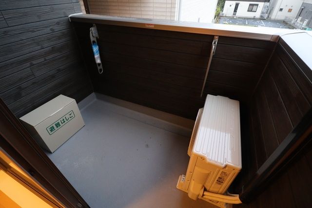 バルコニー　※別号室参考写真です