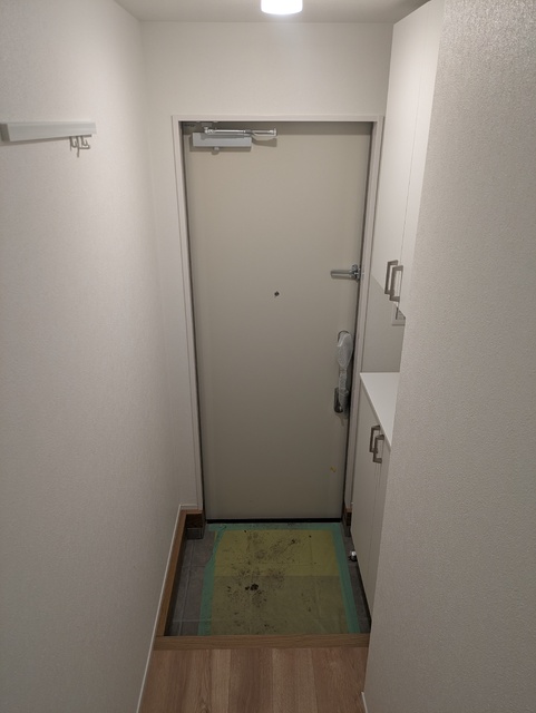 玄関　※建築中です